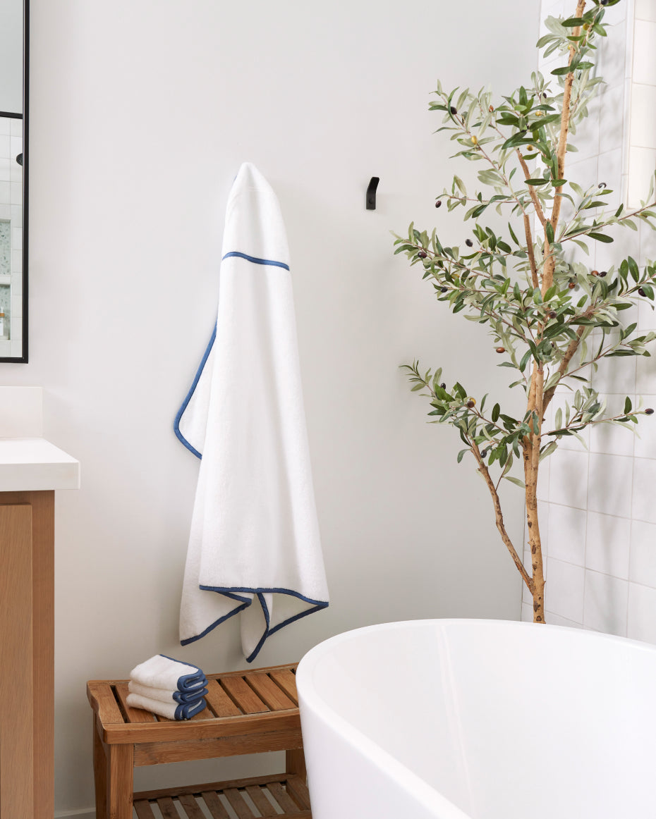 The Hooded Towel + 2 Washcloth Set - Image 30